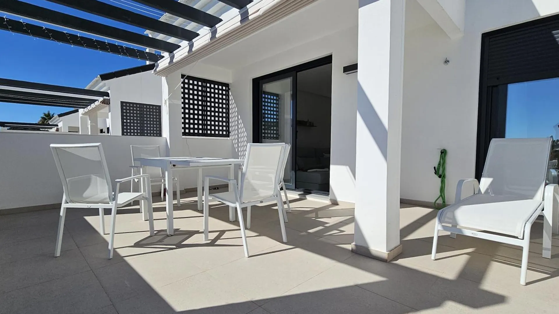 Arroyo Beach Home Estepona