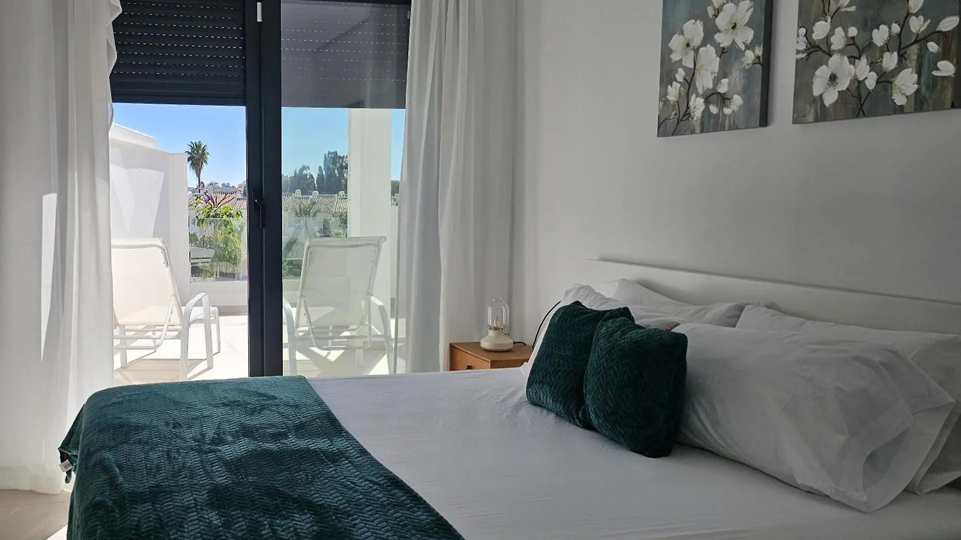 Arroyo Beach Home Estepona 0*,  Spain