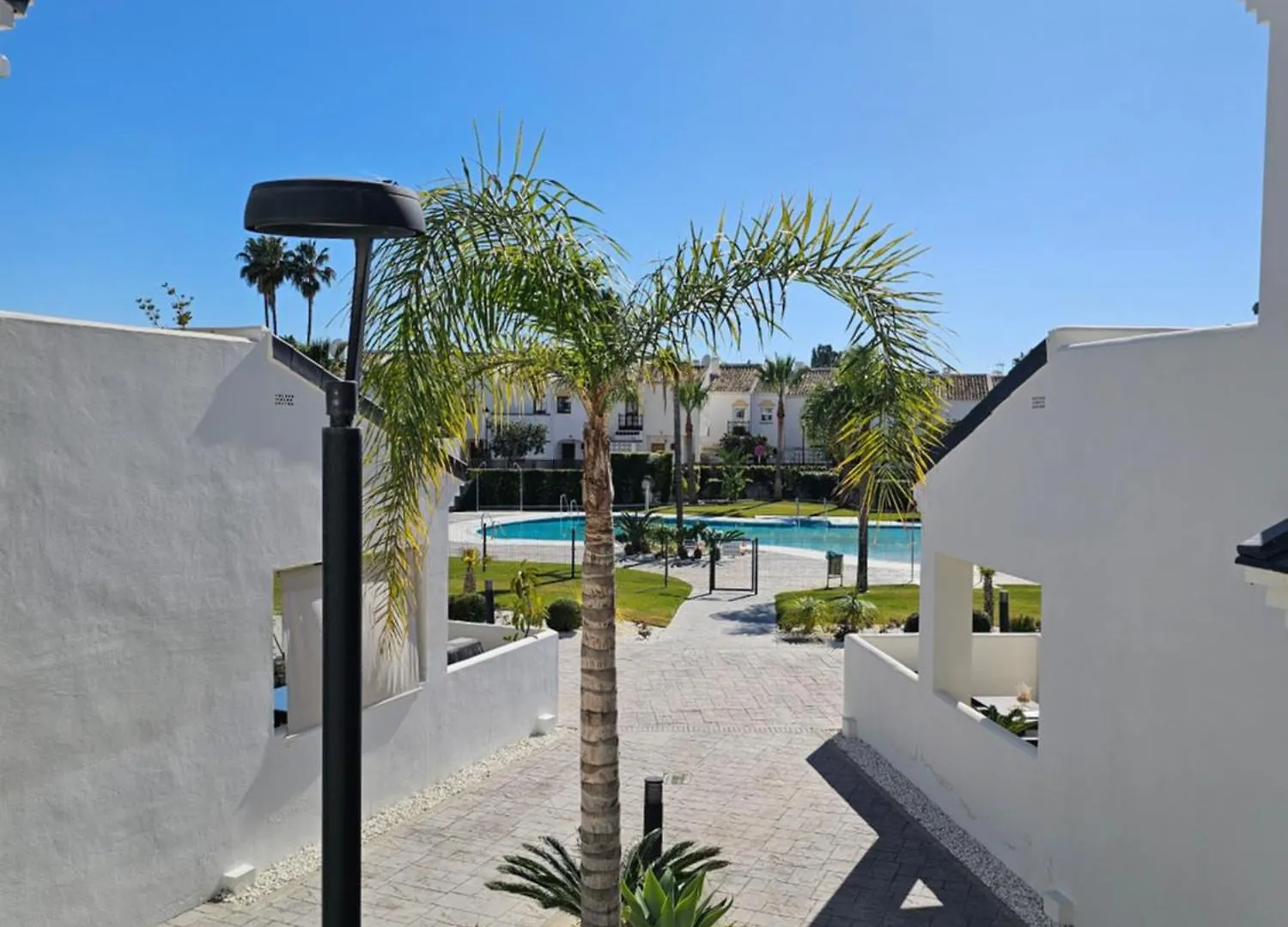 Arroyo Beach Home Estepona
